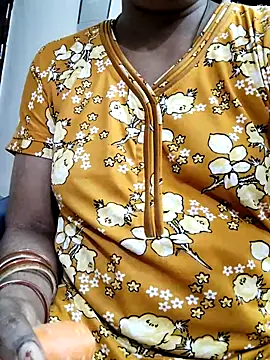 Snapshot of Tamilrojanew chatting on 11/30/25, 05:50 Tamilrojanew online show from 11/30/25, 05:50