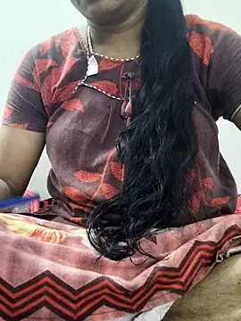 Snapshot of Tamilrojanew chatting on 12/04/25, 05:50 Tamilrojanew online show from 12/04/25, 05:50