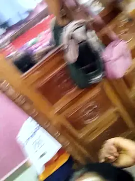 Snapshot of Tamilrojanew chatting on 01/13/26, 06:29 Tamilrojanew online show from 01/13/26, 06:29