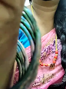 Snapshot of Tamilrojanew chatting on 03/13/26, 06:03 Tamilrojanew online show from 03/13/26, 06:03