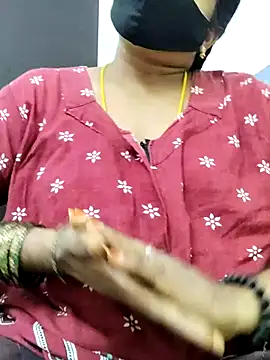 Snapshot of Tamilrojanew chatting on 03/15/26, 09:48 Tamilrojanew online show from 03/15/26, 09:48