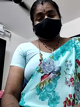 Snapshot of Tamilrojanew chatting on 04/20/26, 05:26 Tamilrojanew online show from 04/20/26, 05:26