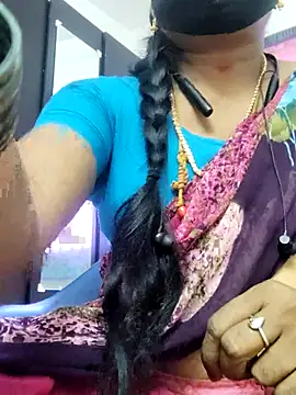 Snapshot of Tamilrojanew chatting on 05/13/26, 07:39 Tamilrojanew online show from 05/13/26, 07:39