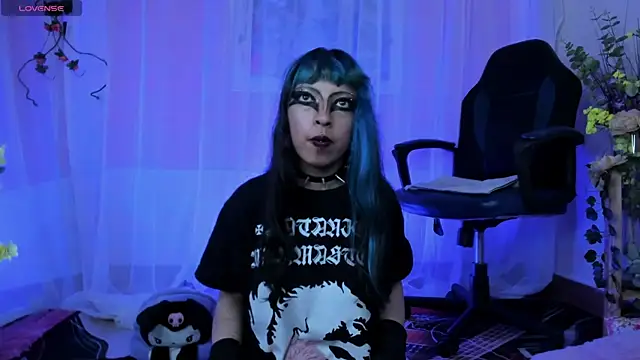 Snapshot of Neon_666_ chatting on 12/05/24, 03:17 Neon 666 online show from 12/05/24, 03:17