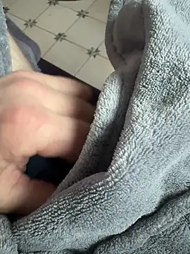 Snapshot of Ice_mannHH chatting on 03/22/26, 06:28 Ice mannHH online show from 03/22/26, 06:28