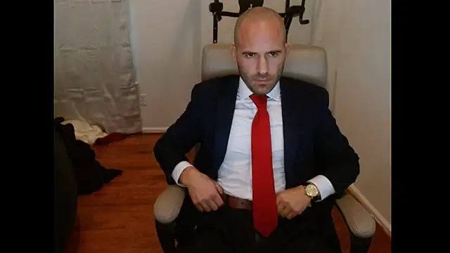 Snapshot of TheNakedPreacher chatting on 01/18/26, 03:38 TheNakedPreacher online show from 01/18/26, 03:38