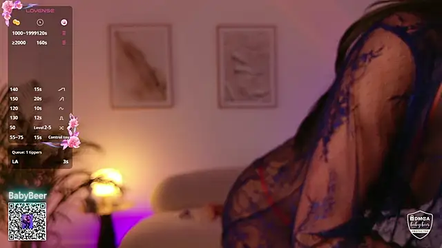 Snapshot of babybeerX chatting on 11/13/25, 10:41 babybeerX online show from 11/13/25, 10:41