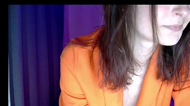 Snapshot of LilyXSky chatting on 02/26/25, 12:25 LilyXSky online show from 02/26/25, 12:25