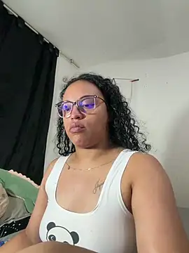 Snapshot of angela_angels_ chatting on 03/30/26, 07:31 angela angels online show from 03/30/26, 07:31