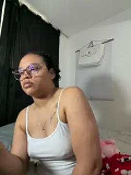 Snapshot of angela_angels_ chatting on 05/30/26, 01:08 angela angels online show from 05/30/26, 01:08