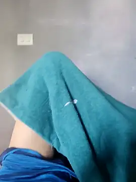 Juliano69xv online show from 03/18/25, 12:47