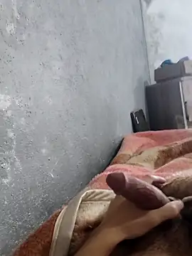 Juliano69xv online show from 10/03/25, 12:46