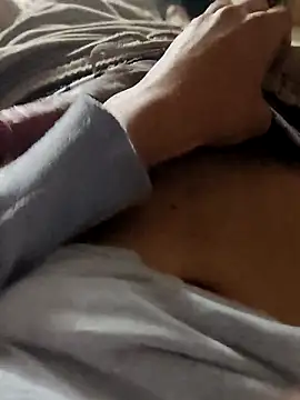 Juliano69xv online show from 12/17/25, 03:29