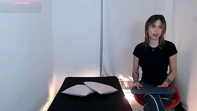 Susana Rios11 online show from 03/25/26, 12:22