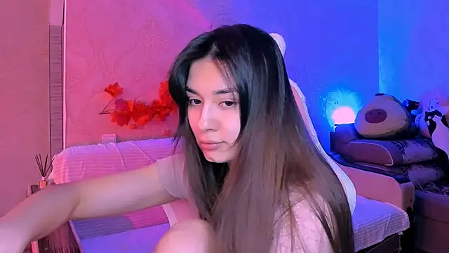 Swee Alicee online show from 02/07/25, 08:22