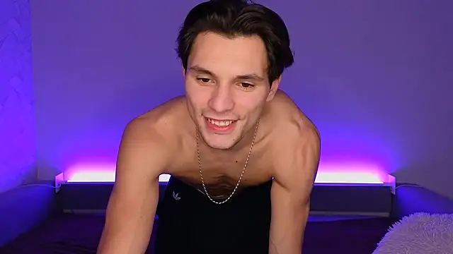 denlover1 online show from 02/24/26, 10:08