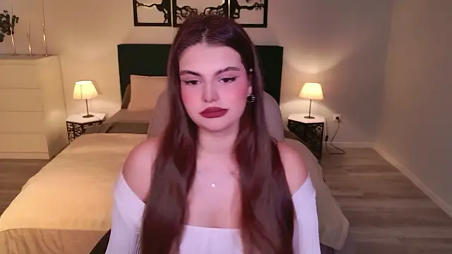 AdeliaKiss online show from 06/11/26, 04:43
