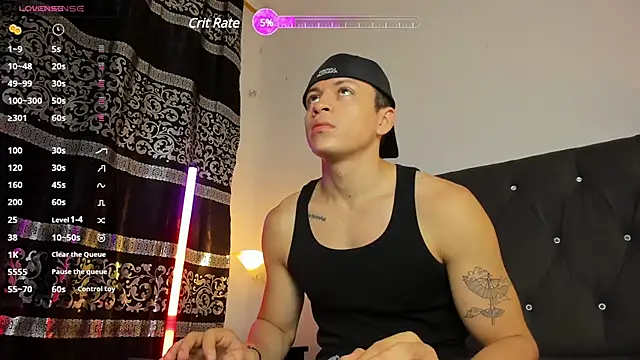 Snapshot of Angel_Cuervo chatting on 03/01/25, 12:34 Angel Cuervo online show from 03/01/25, 12:34