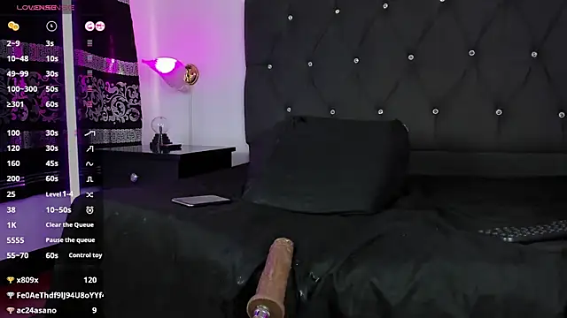 Snapshot of Angel_Cuervo chatting on 03/18/25, 02:59 Angel Cuervo online show from 03/18/25, 02:59