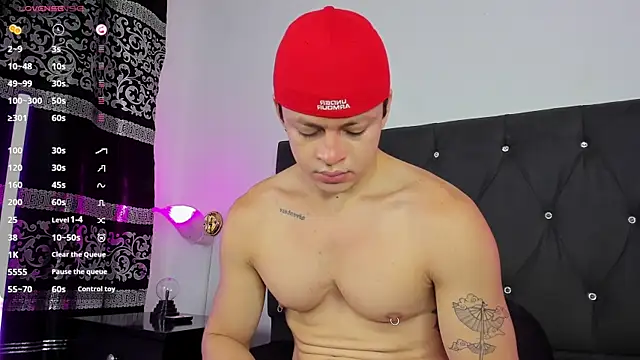 Snapshot of Angel_Cuervo chatting on 03/19/25, 12:01 Angel Cuervo online show from 03/19/25, 12:01