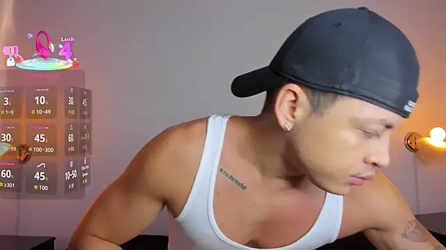 Snapshot of Angel_Cuervo chatting on 11/13/25, 12:37 Angel Cuervo online show from 11/13/25, 12:37