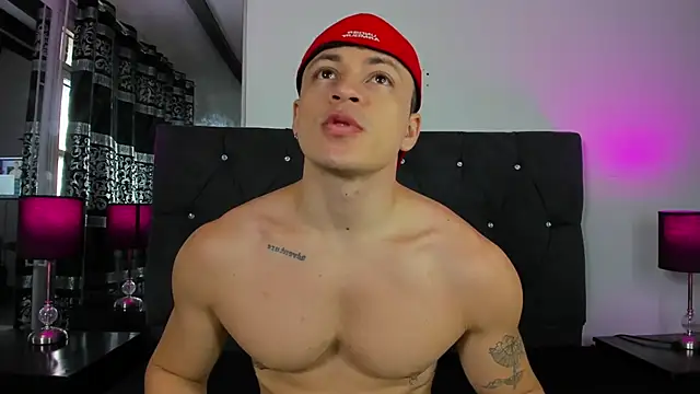 Snapshot of Angel_Cuervo chatting on 11/28/25, 12:41 Angel Cuervo online show from 11/28/25, 12:41