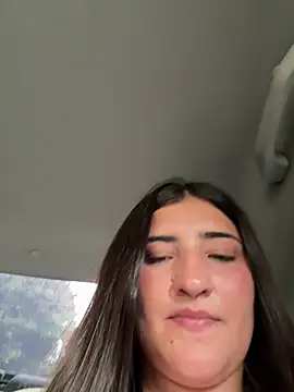 AhriCutte online show from 02/06/25, 09:17