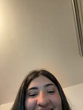 AhriCutte online show from 02/15/25, 02:15