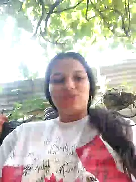 girl milk1 online show from 02/02/25, 04:11