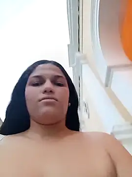 girl milk1 online show from 11/09/25, 10:30