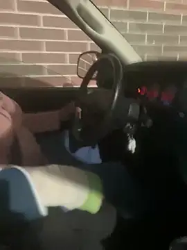 Snapshot of yeswewill13 chatting on 12/21/24, 05:14 yeswewill13 online show from 12/21/24, 05:14