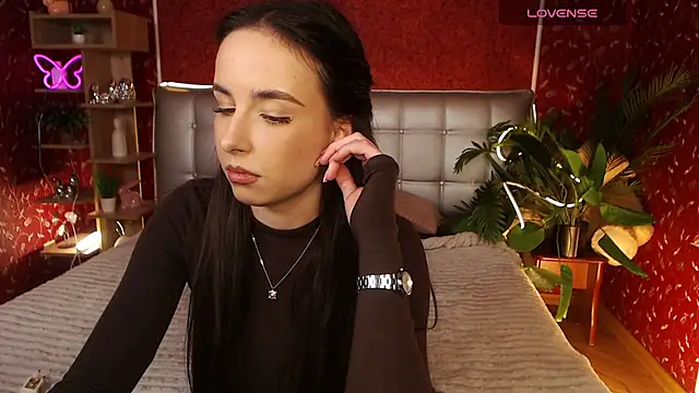 Snapshot of AuroraAksnesss chatting on 02/25/25, 04:21 AuroraAksnesss online show from 02/25/25, 04:21