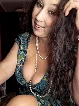 GypsyEsmeralda online show from 11/02/25, 09:33
