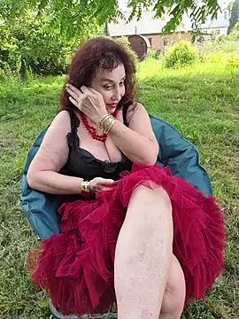 GypsyEsmeralda online show from 06/12/26, 12:37