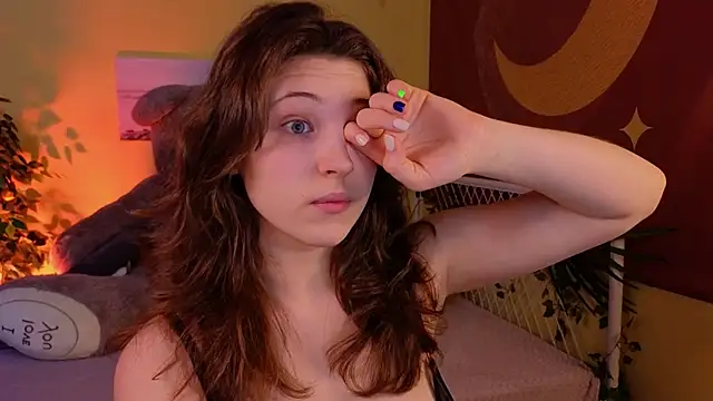 cherry lea online show from 02/14/25, 04:41