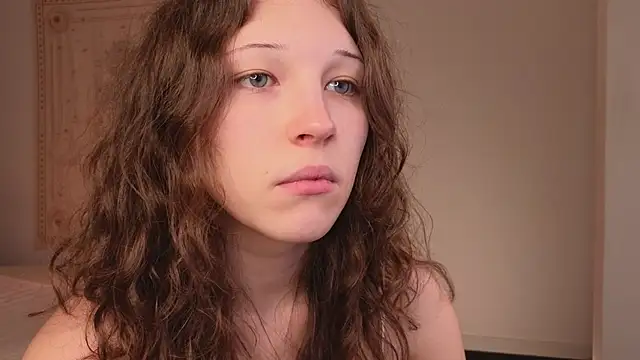 cherry lea online show from 11/08/25, 03:45