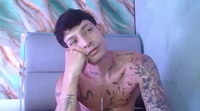 Apolo Hidalgo01 online show from 02/26/25, 05:28