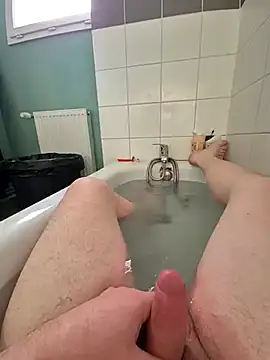 Snapshot of Ragnar-59 chatting on 03/02/25, 07:32 Ragnar-59 online show from 03/02/25, 07:32