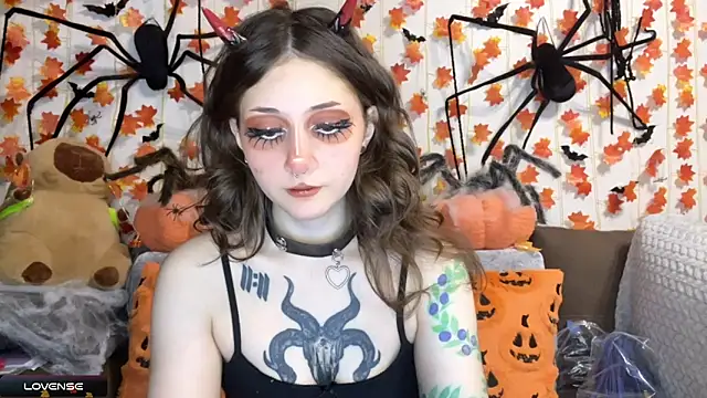  Devill Baby online show from 10/17/25, 06:54