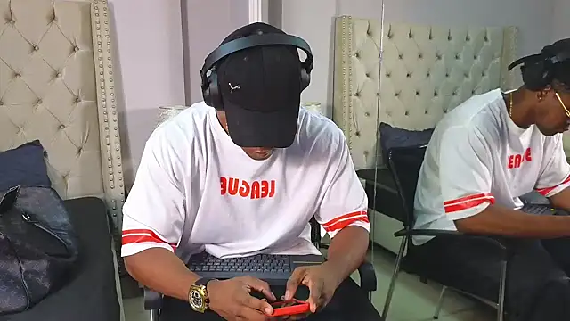 AdonisKnight online show from 01/20/25, 07:46