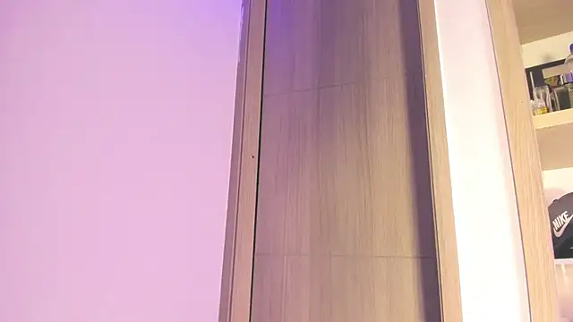 AdonisKnight online show from 04/21/26, 02:51