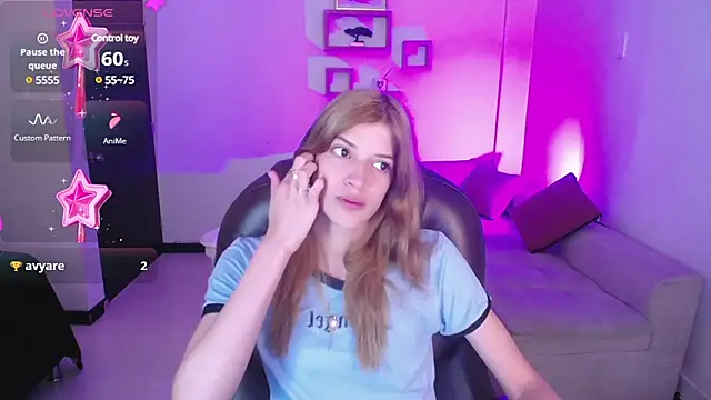 Nora Vennucci online show from 01/30/25, 07:59