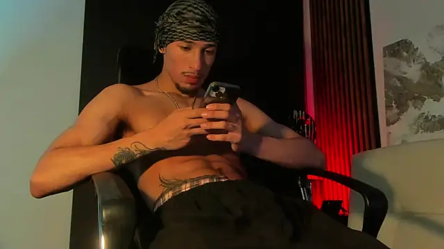 rafael stone online show from 03/08/25, 08:33