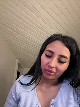 Anily Lovely online show from 02/15/25, 04:47