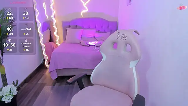 kendra tay online show from 02/09/25, 06:11