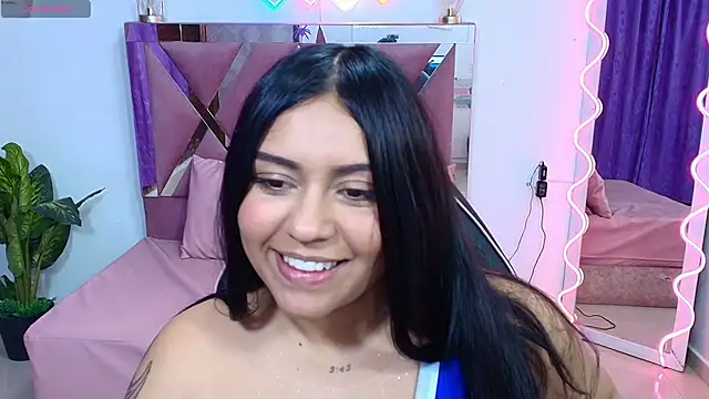 kendra tay online show from 10/18/25, 03:53