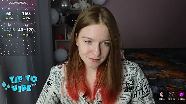 Snapshot of CassieJuice69 chatting on 12/22/24, 05:32 CassieJuice69 online show from 12/22/24, 05:32