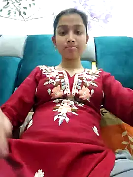 Snapshot of Aleena_Rai chatting on 02/03/25, 06:49 Aleena Rai online show from 02/03/25, 06:49