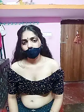 Snapshot of Cute-Simmi chatting on 01/01/25, 12:44 Cute-Simmi online show from 01/01/25, 12:44