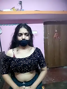 Snapshot of Cute-Simmi chatting on 01/01/25, 03:46 Cute-Simmi online show from 01/01/25, 03:46